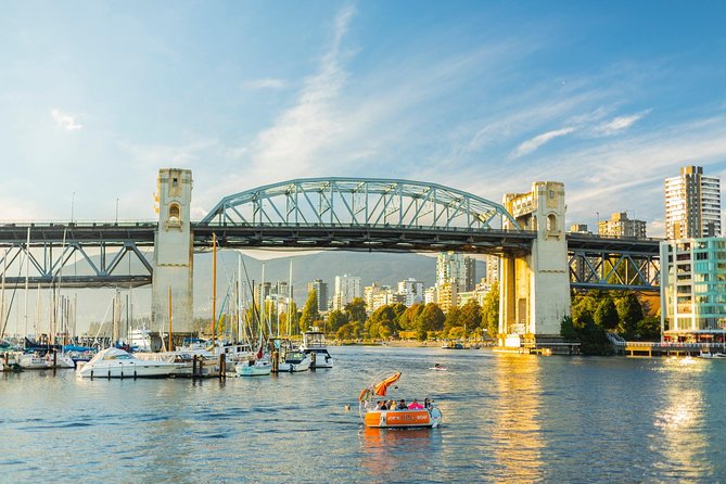 3 hours Private Vancouver Tour-from YVR Airport or Cruise Port - Canada Place and Jack Poole Plaza