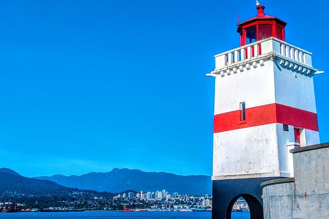 3 Unforgettable Hours in Vancouver - Robson Street and Canada Place: modern Vancouver in brief