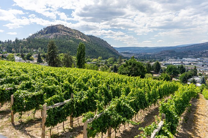 4-Day Canadian Rockies & Banff Classic Summer Tour - Day 1: From Canada Place to Okanagan wine country