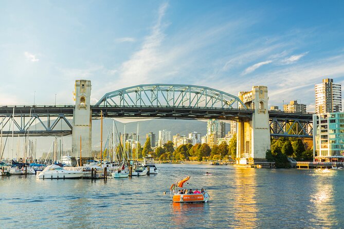 7 hours Private Vancouver Tour-from YVR Airport or Cruise Port - Capilano Suspension Bridge and Grouse Mountain