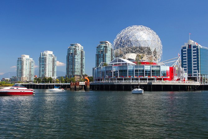 Arrival Transfer: Vancouver Airport YVR - Vancouver by Luxury SUV - What the 35-minute itinerary actually includes