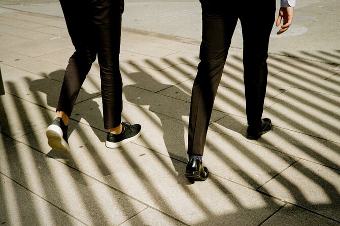 Art of Street Photography Guided Walk - Reflections, silhouettes, and the built environment