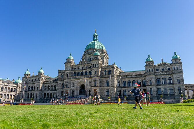 Butchart Gardens and Victoria Sightseeing Tour from Vancouver - Three hours to choose your own Victoria