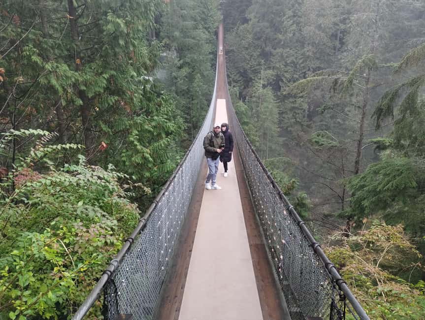 Capilano Suspension Br+Lake+Dam+Hachery/4in1/CAR/Small GROUP - Crossing Lions Gate Bridge