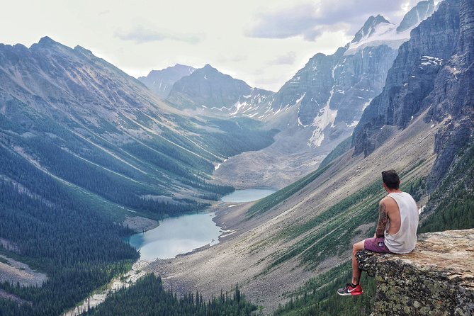 Coho - Explore Banff and Jasper National Parks (4-Days) - Day 3: Lake Louise, Moraine Lake, and the Icefields Parkway