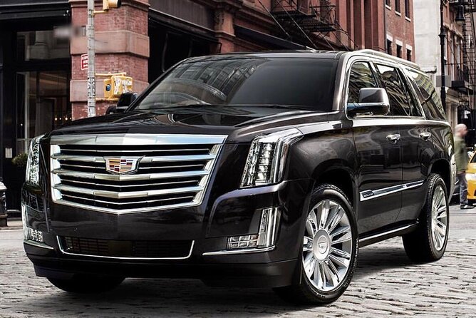 Departure Private Transfer from Vancouver to Vancouver YVR or Cruise Port by SUV - Chauffeurs who make the short ride easier