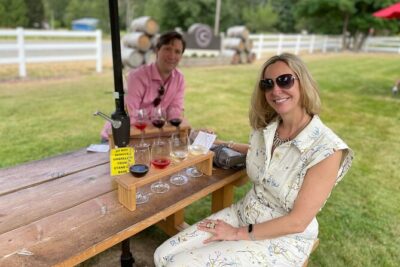 Elegance Unforgettable Tesla Wine Tour & Lunch