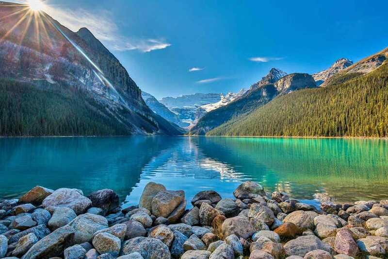 From Vancouver:4-Day Columbia Icefield & Banff National Park - Who will enjoy this four-day route