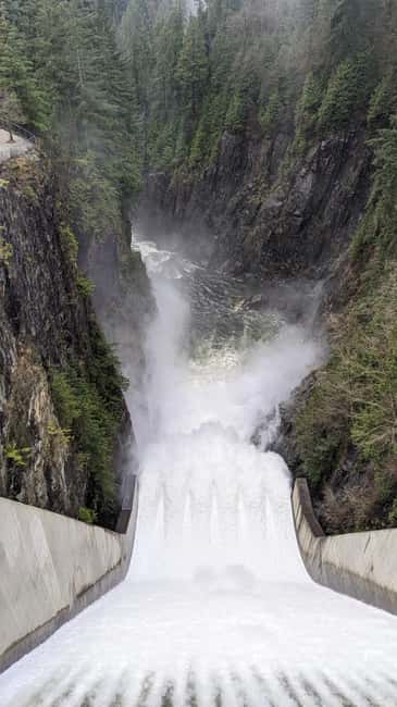 Grouse Mnt+StanleyPark+Hatchery+Cleveland Dam+LynnCanyonTOUR - Stanley Park closes the route with city and harbor views