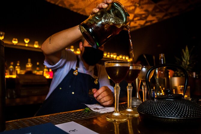 Hidden Cocktail Crawl in Chinatown - Key points at a glance