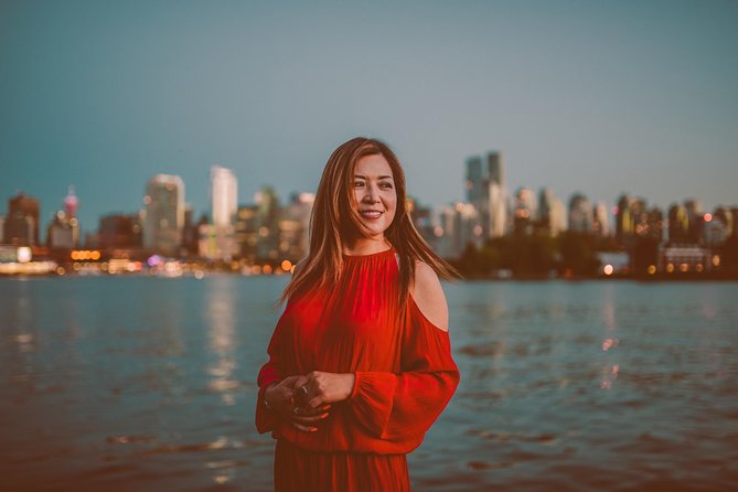Personal Travel Photographer Tour in Vancouver - Granville Island for a more urban and creative setting