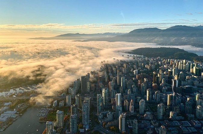 Pre/Post Cruise Helicopter Vancouver City Tour with Hotel Pickup - Who will get the most from this flight?