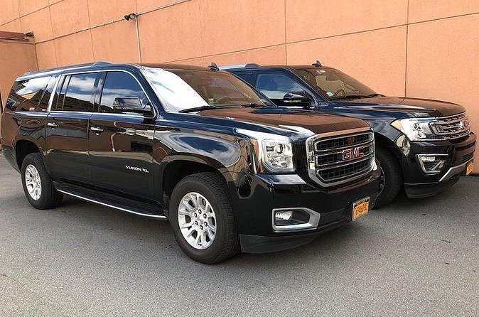 Private Departure Transfer to Vancouver Airport (YVR) - Sedan, minivan, or taxi: the important distinction
