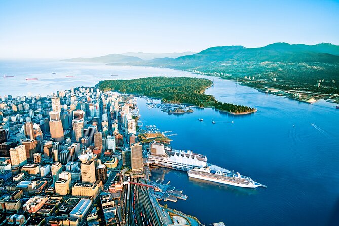 Private Port Transfer Vancouver Airport YVR to Canada Place Cruise Ship Terminal - Meeting after an international arrival