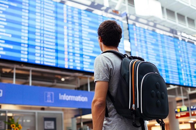 Private Transfer from Vancouver Airport (YVR) - Luggage rules are clear, but measure your bags honestly