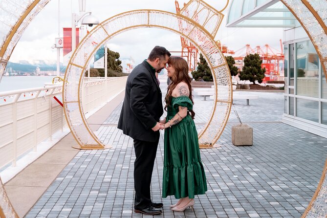 Private Vacation Photoshoot with Photographer in Vancouver - Why a private Vancouver photo session can be worth it