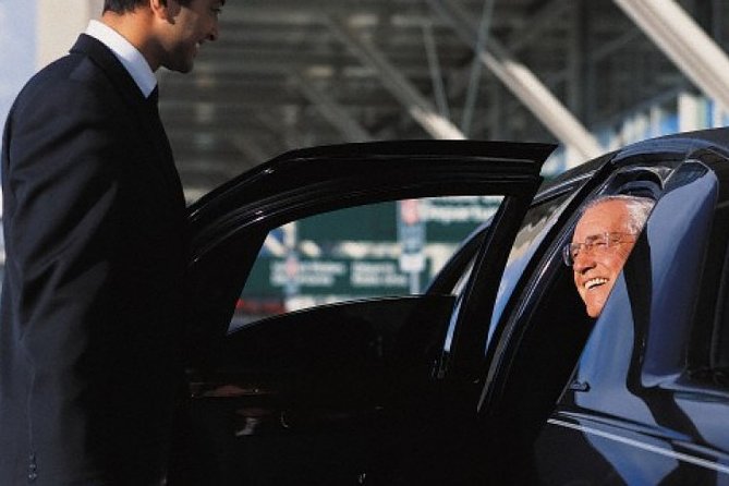 Private Vancouver Airport YVR or Train Stn Transfer to Vancouver - What the private vehicle changes