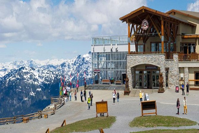 Private Vancouver Winter Fun at Peak to Peak Gondola Tour - Peak 2 Peak is the day’s main attraction