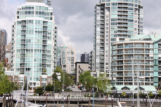 Private-VIP- Vancouver City Tour, SUV - Markets and flexible stops