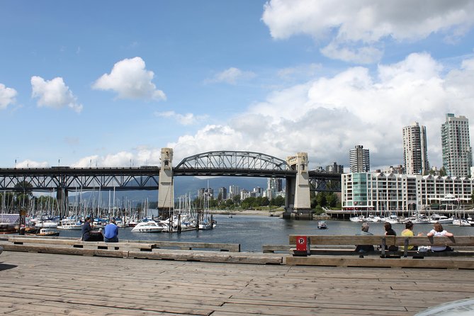 Private-VIP- Vancouver City Tour, SUV - Guides Robert and Klaus set the pace