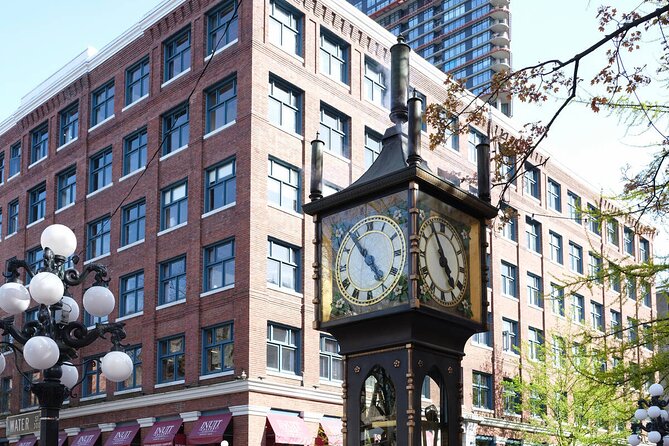 Shore Excursion: Vancouver & Granville Island City Sights Tour - Key points at a glance