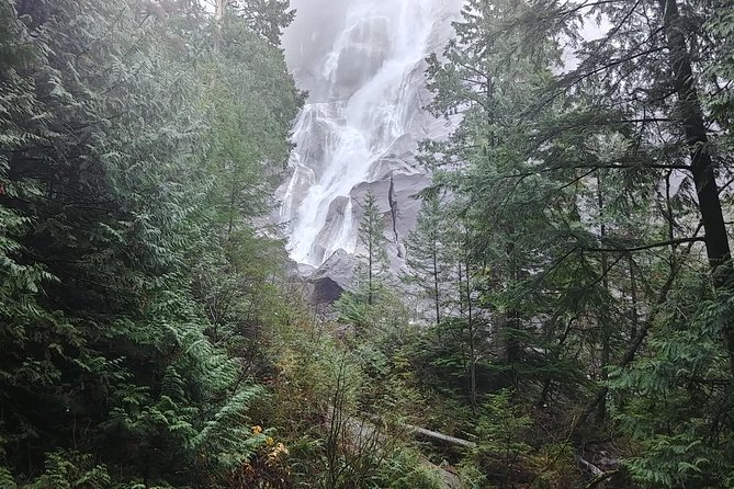 Squamish Howe Sound Explorer Private Tour - Two hours above Howe Sound at Sea to Sky Gondola