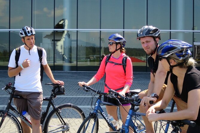 Stanley Park & Downtown - Vancouver Bike Tours - How hard is the 18-kilometer route?