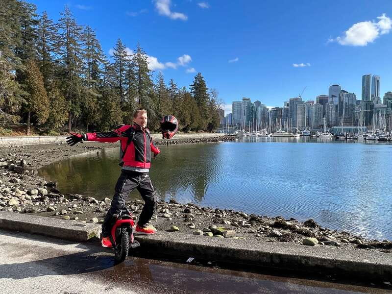 Stanley Park EUC & E-scooters loop tour - Following Vancouver’s Seawall