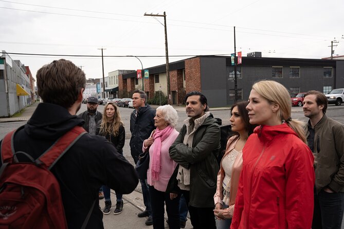 Street Art and Craft Beer 2 in 1 Walking Tour Vancouver - Guides make the difference