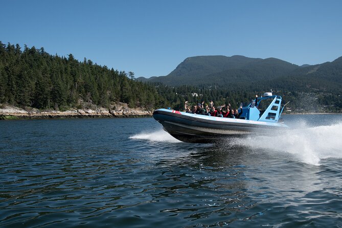 UNESCO Biosphere and Bowen Island Boat Tour with Island Visit - The boat, guides, and group size