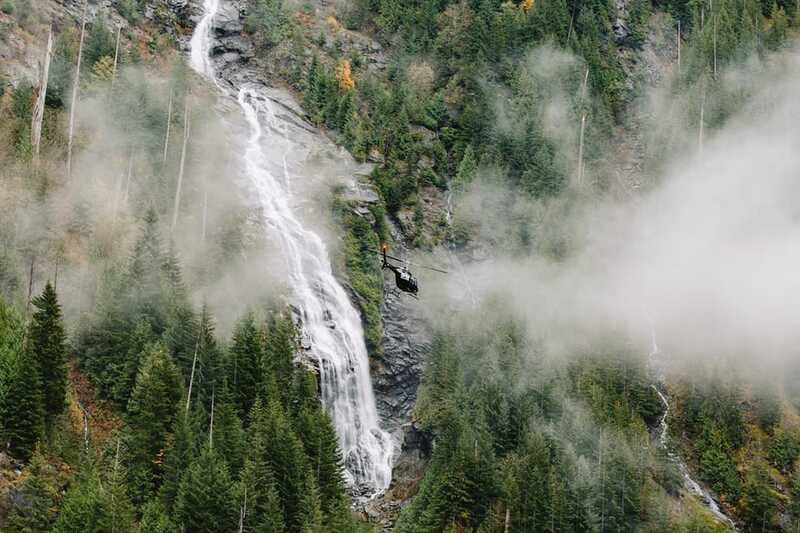 Vancouver: BC Backcountry Helicopter Tour - Photographing peaks, lakes, and waterfalls