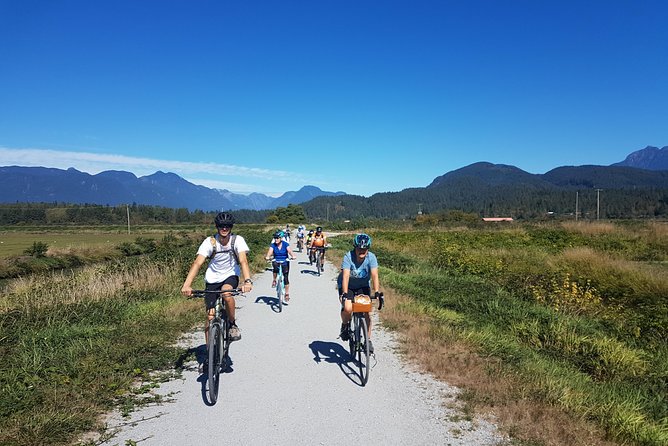 Vancouver Biking and Hiking Tour including Lunch - Pitt Meadows offers easy cycling and wide-open views