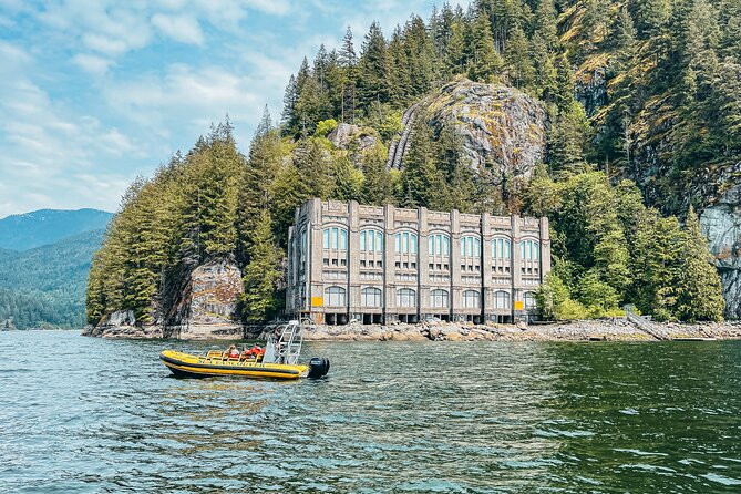 Vancouver City and Waterfall Waterfront Sightseeing Boat Tour - Coal Harbour, Stanley Park, and English Bay