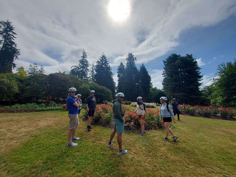 Vancouver: City Bike Tour | E-Bike Upgrade Avail. | 4-Hours - Stanley Park brings nature into the city