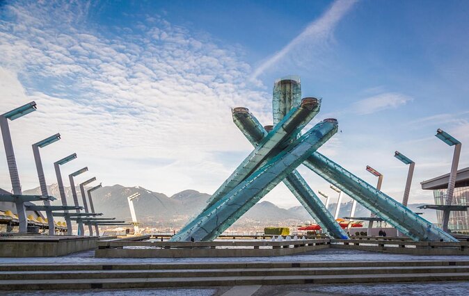 Vancouver City Sightseeing Adventure with Kids: Heroes & Villains - A Downtown Mystery Built for Curious Kids