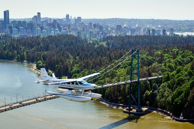 Vancouver City Skyline Scenic Seaplane Tour - Looking down on Lions Gate Bridge