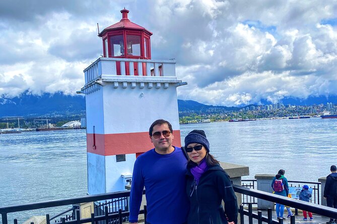 Vancouver city Tour with all attractions - The Seawall and English Bay