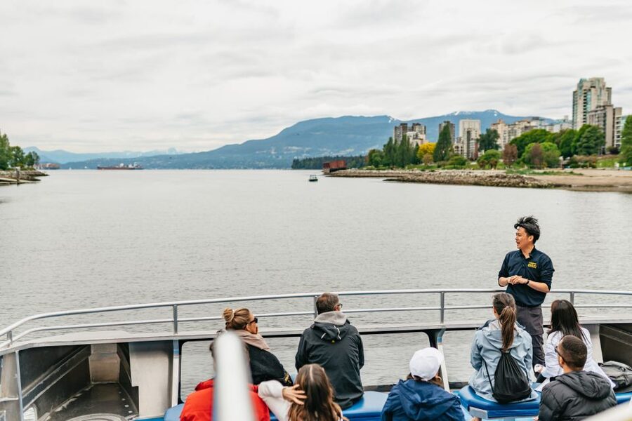 Vancouver: Covered Whale Watching Adventure with Free Photos - Half-day or sunset: choose around your Vancouver plans