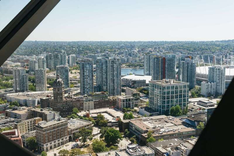 Vancouver: Entry Ticket for the Vancouver Lookout - Who will enjoy Vancouver Lookout most?