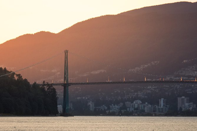 Vancouver Evening Dinner Cruise - Should you book the Vancouver Evening Dinner Cruise?
