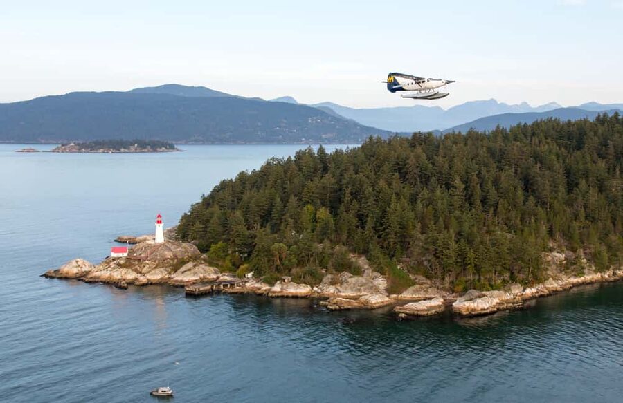 Vancouver: Extended Scenic Panorama Seaplane Tour - The water takeoff gives you an instant thrill