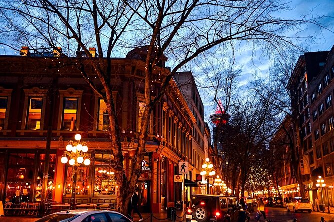Vancouver Food Tour with 6 Tastings of Sushi, Chocolate, and more - The Gastown Steam Clock