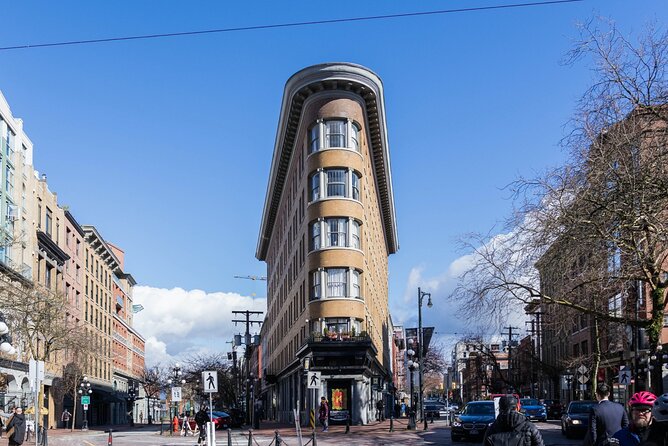 Vancouver Gastown Scavenger Hunt - Why the app format works for families