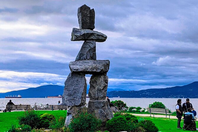 Vancouver Half Day City Tour Private - English Bay, the Inukshuk, and A-maze-ing Laughter