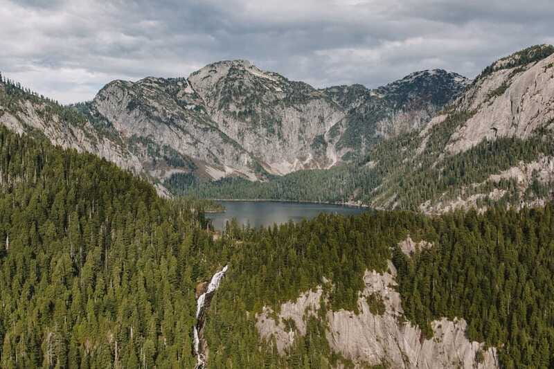 Vancouver: Helicopter Tour with Backcountry Beer Tasting - Should you book the backcountry beer tasting?