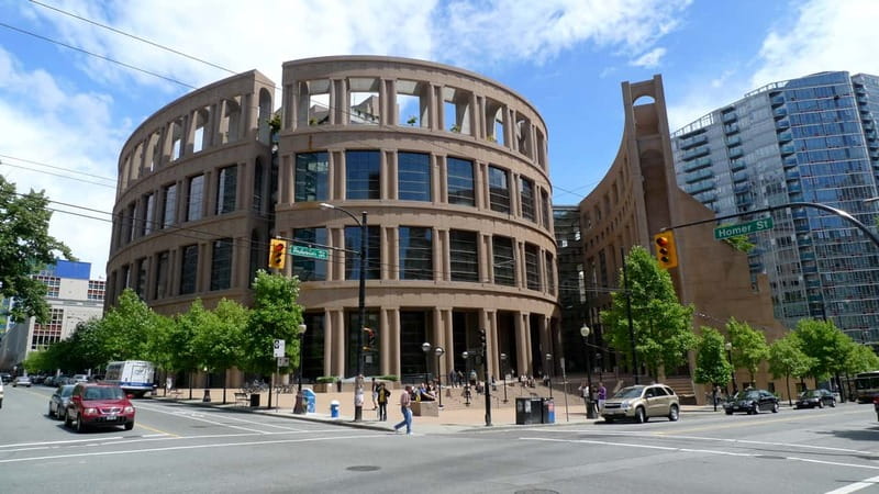 Vancouver Highlights 4-Hour Private Tour - Gastown, Water Street, and the Steam Clock