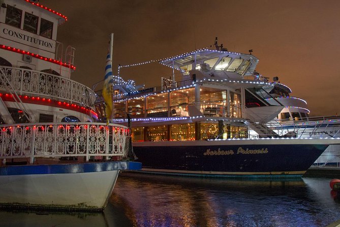Vancouver Holiday Festive Dinner Cruises - Stanley Park and Lions Gate Bridge