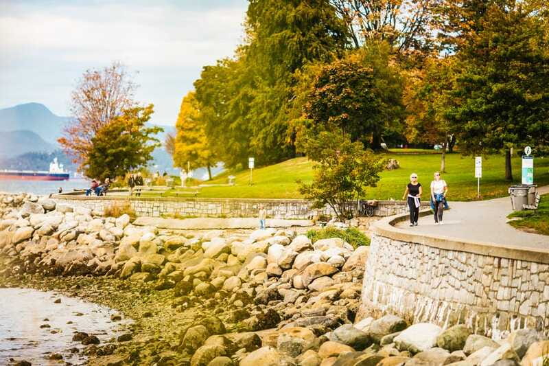 Vancouver: Hop-on Hop-off Sightseeing Tour with 10 Stops - Granville Island is the strongest hop-off stop