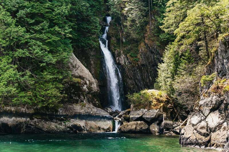 Vancouver: Indian Arm and Granite Falls Zodiac Boat Tour - English Bay and Stanley Park from the water
