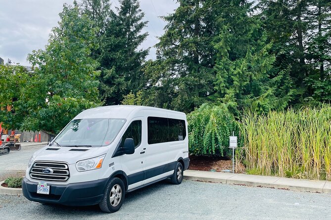 Vancouver International Airport Private Transfer - Drivers, communication, and the human touch